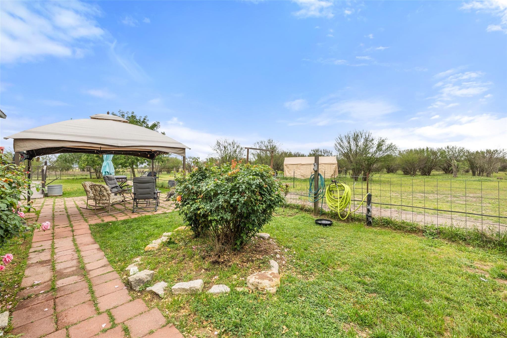 3210 County Rd 226