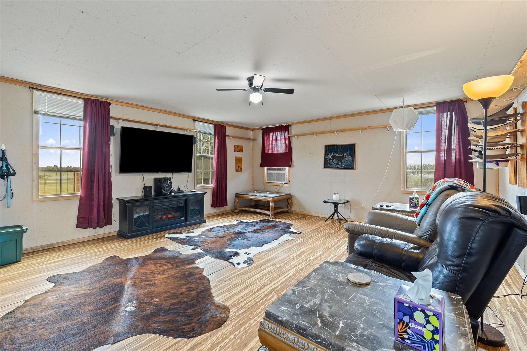 3210 County Rd 226