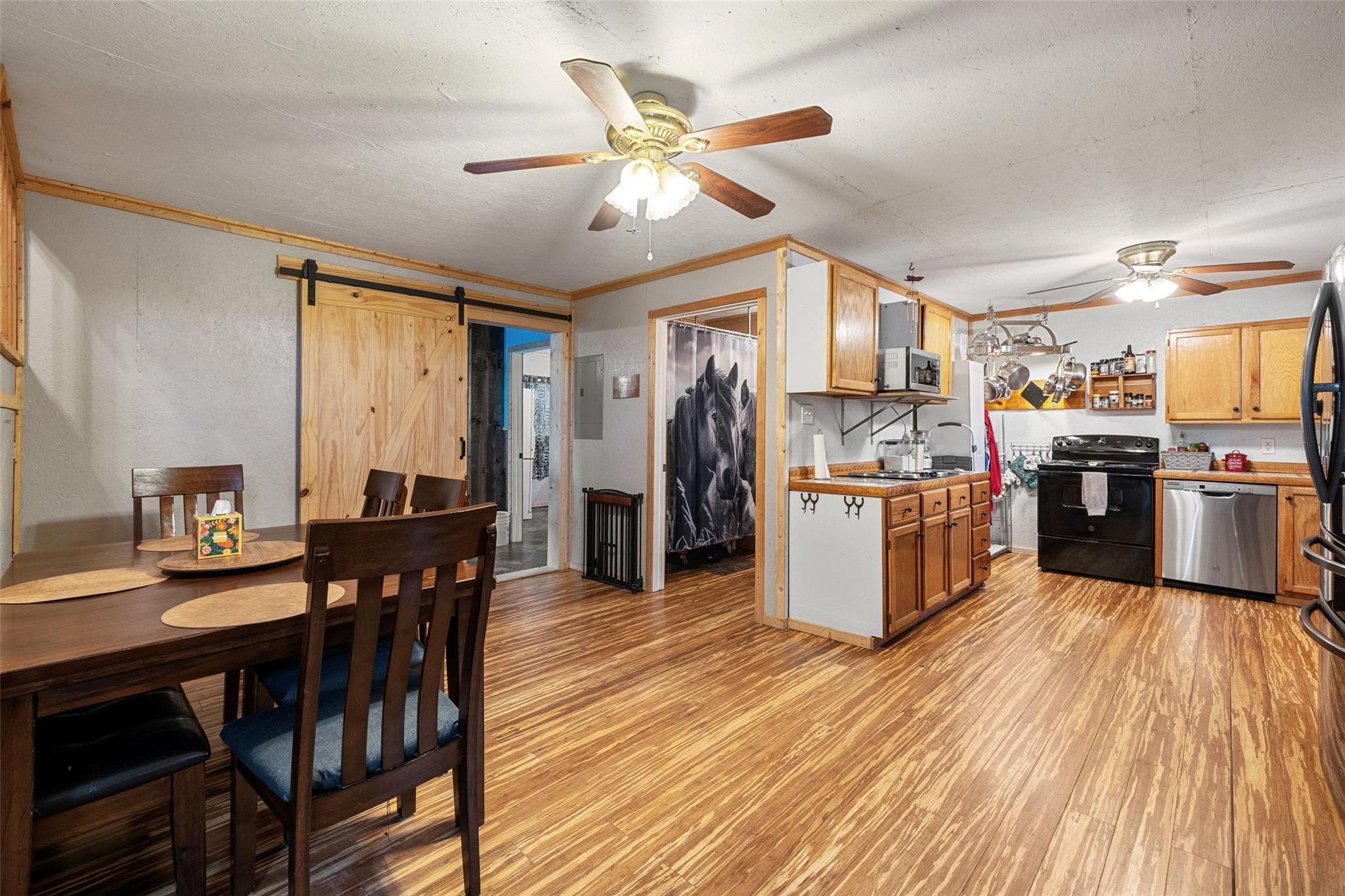 3210 County Rd 226