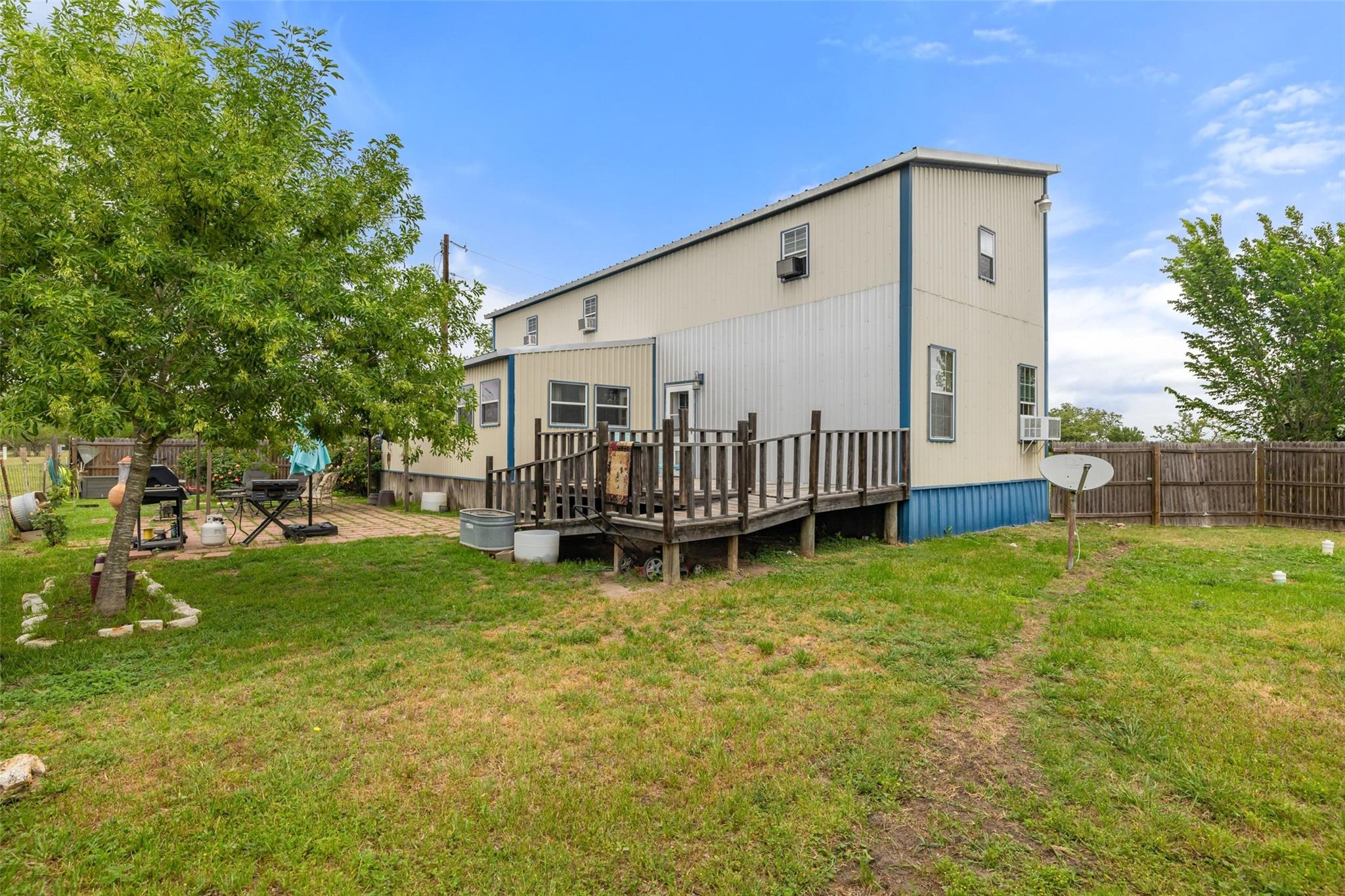 3210 County Rd 226