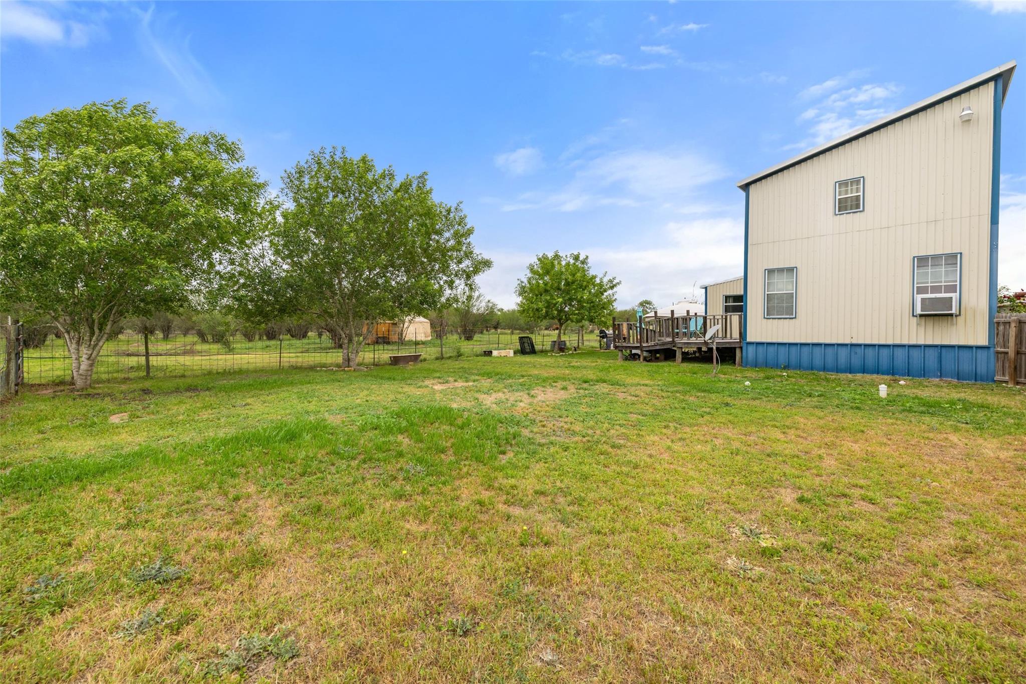 3210 County Rd 226