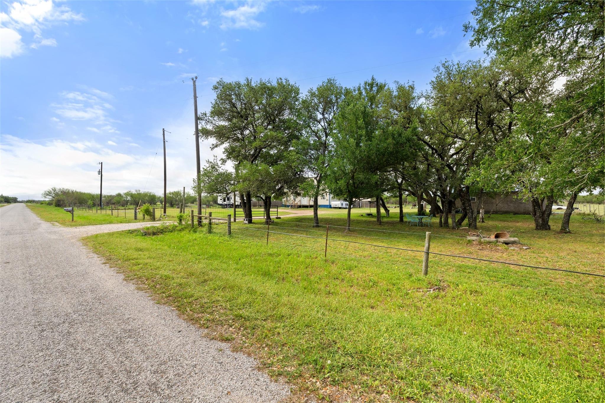 3210 County Rd 226