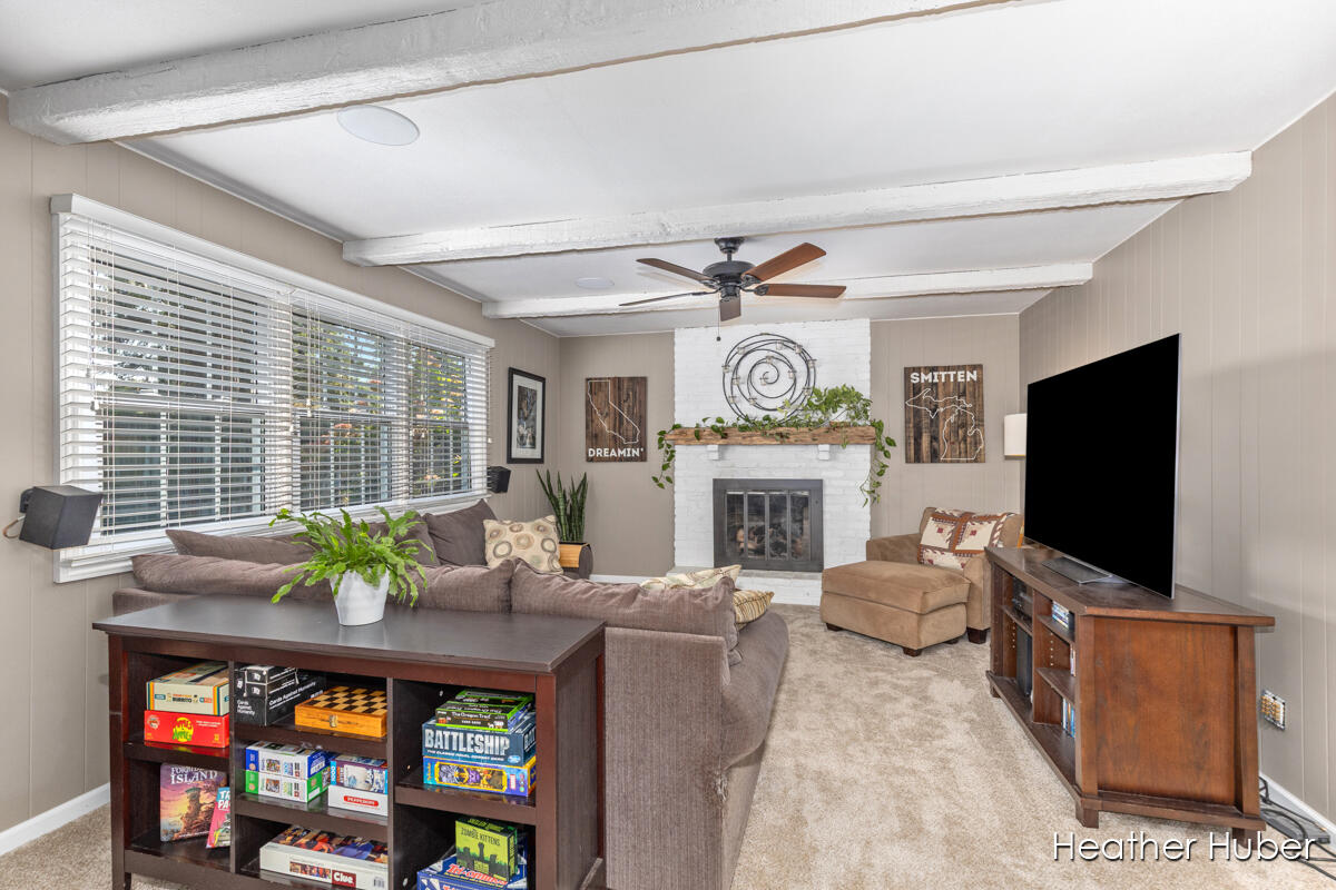 2474 San Marie Drive SE, Grand Rapids