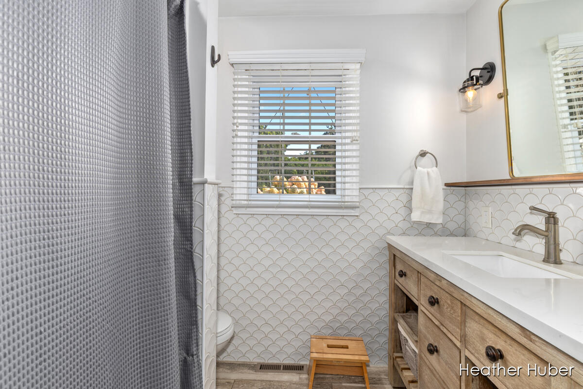 2474 San Marie Drive SE, Grand Rapids