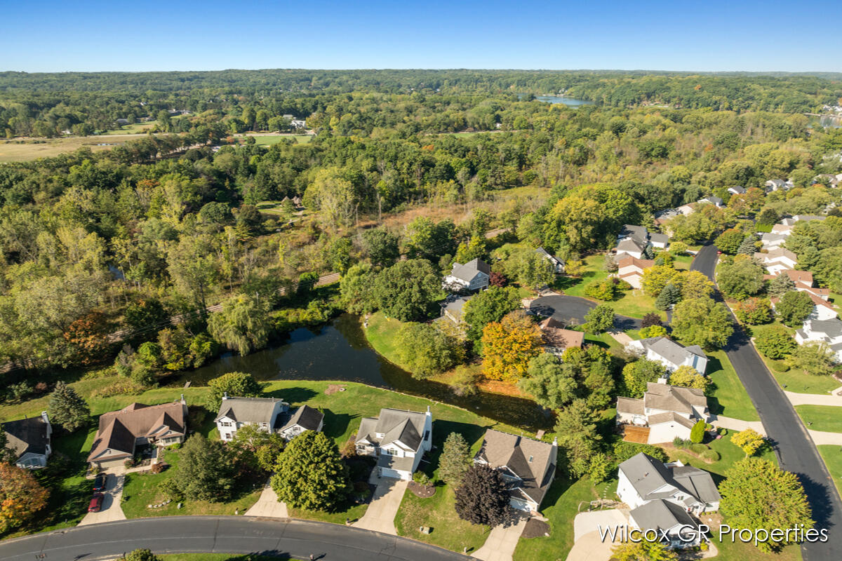 1041 Dogwood Meadows Drive SE