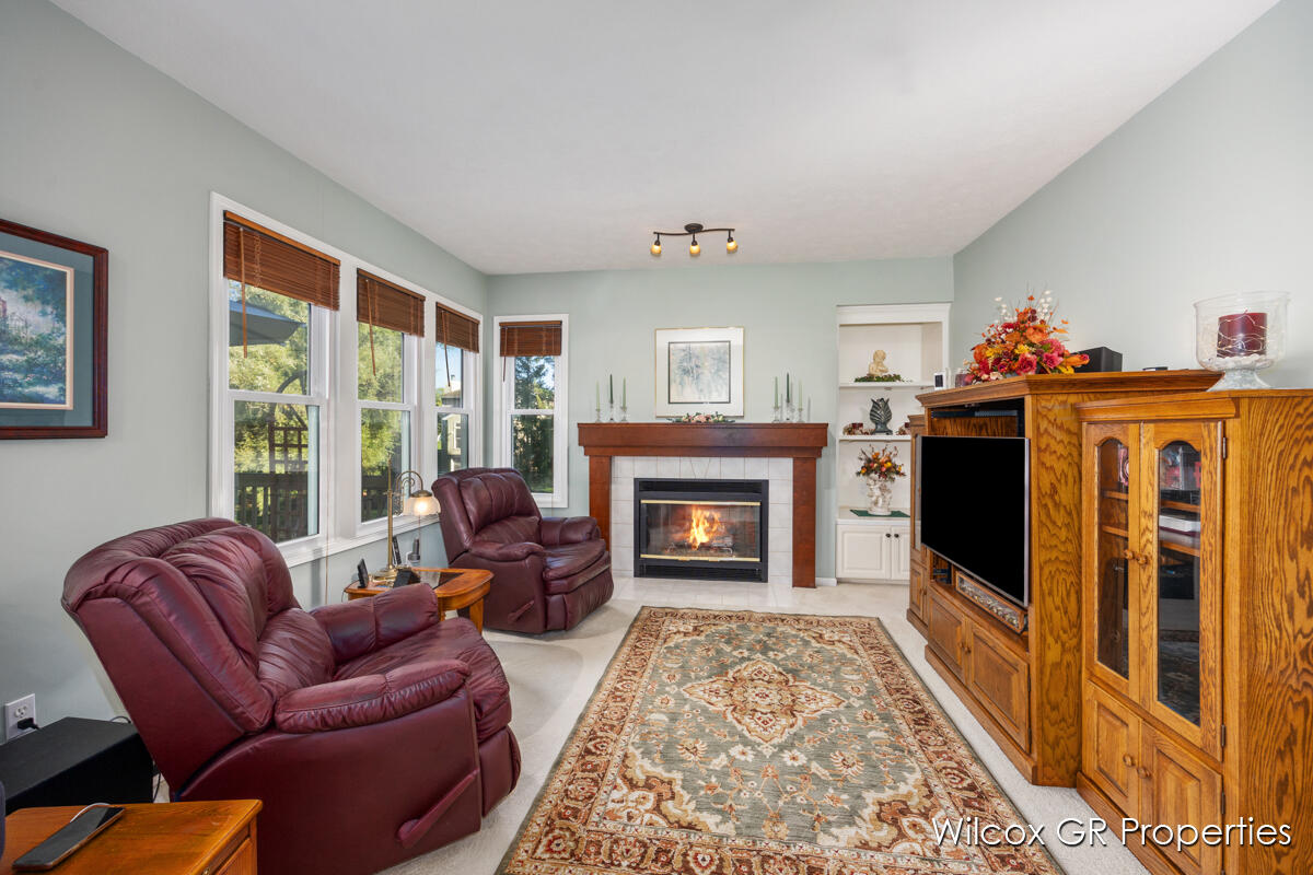 1041 Dogwood Meadows Drive SE