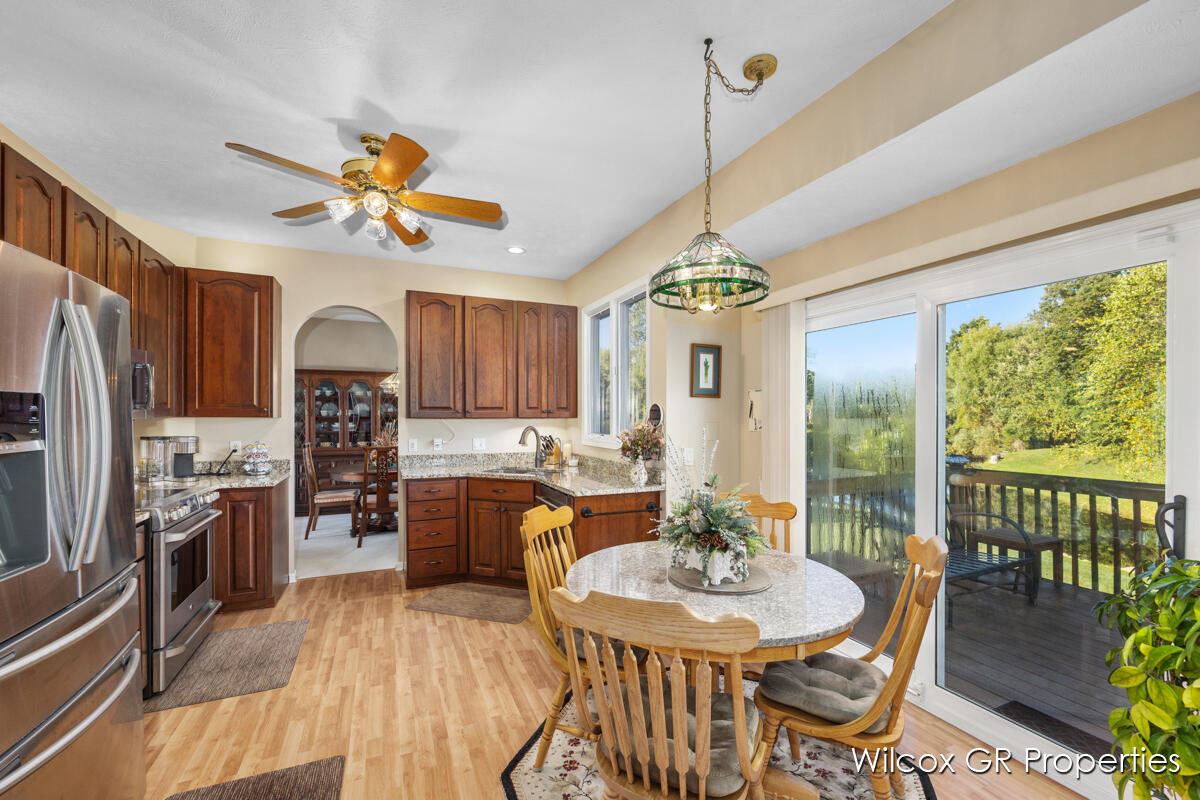 1041 Dogwood Meadows Drive SE