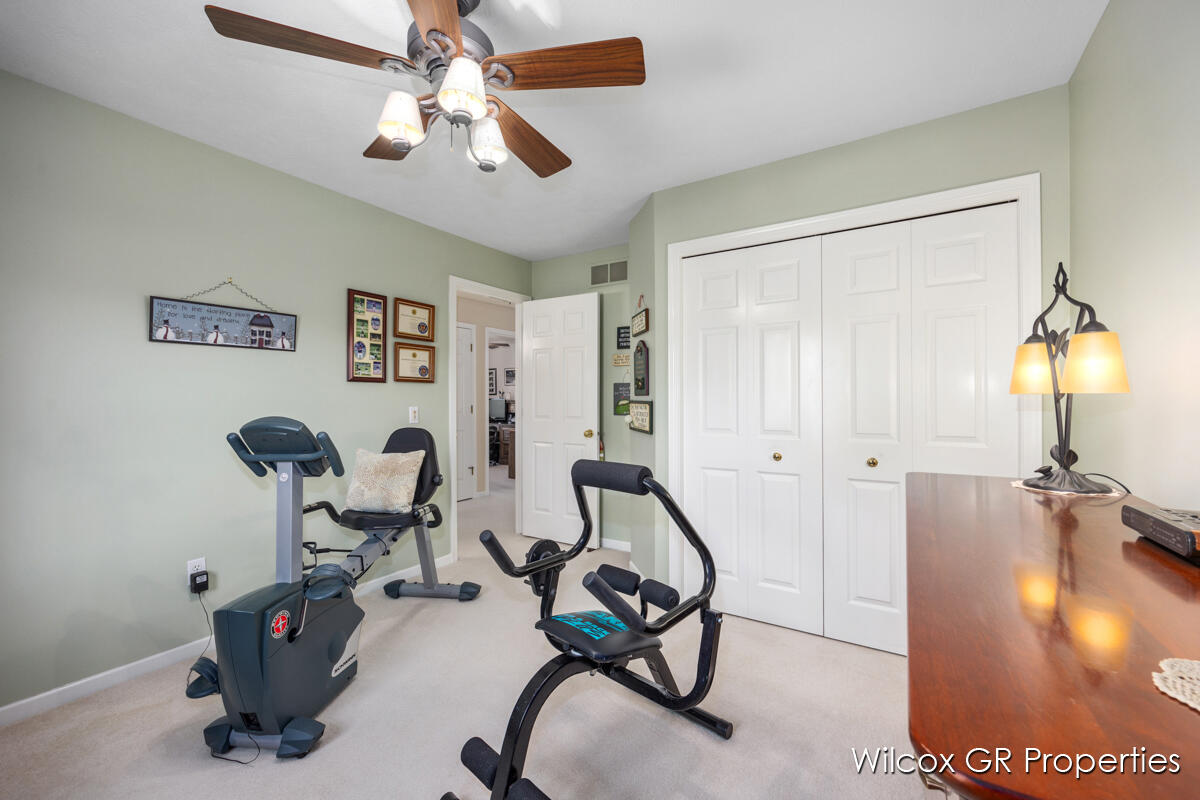 1041 Dogwood Meadows Drive SE