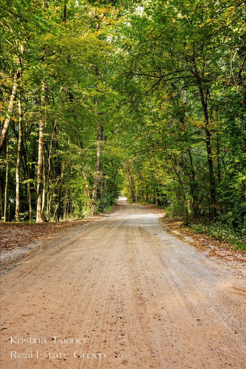 7351 Leonard Street NE