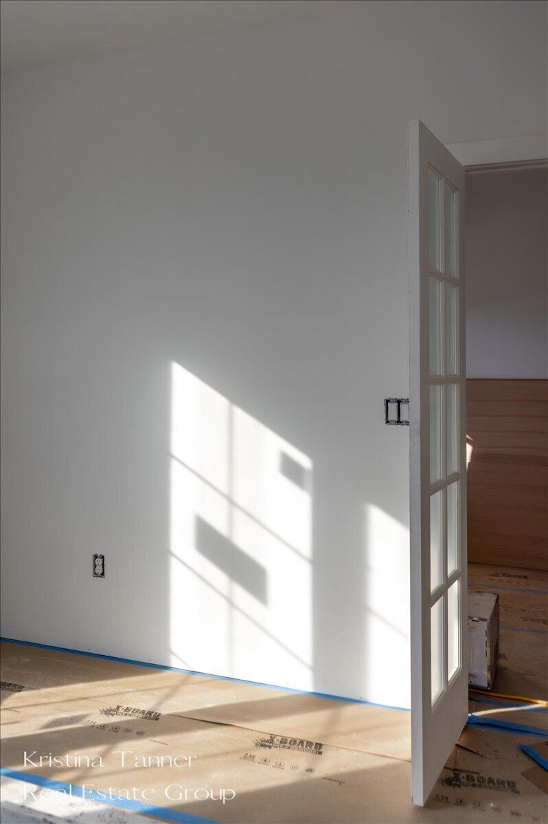 2340 Lake Birch Court NE