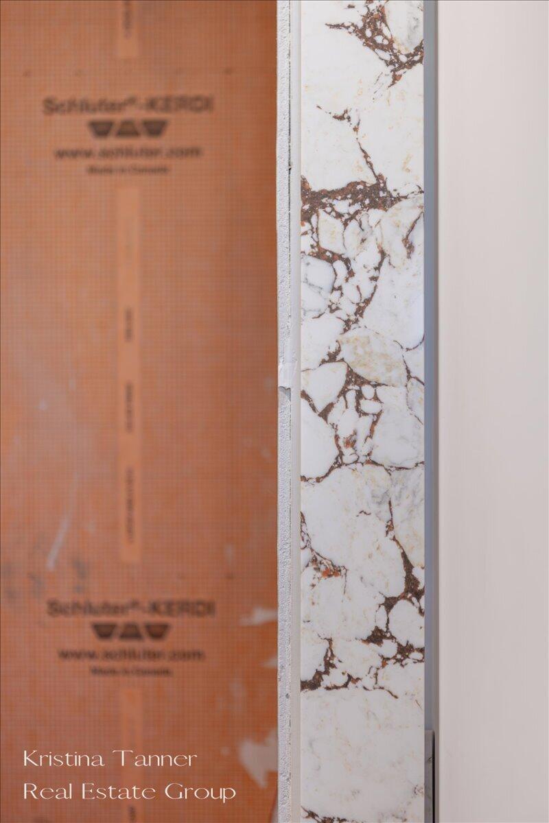 2340 Lake Birch Court NE