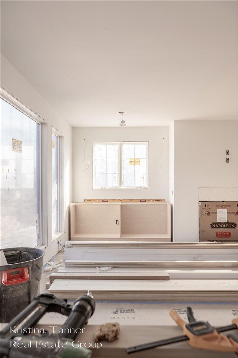 2340 Lake Birch Court NE