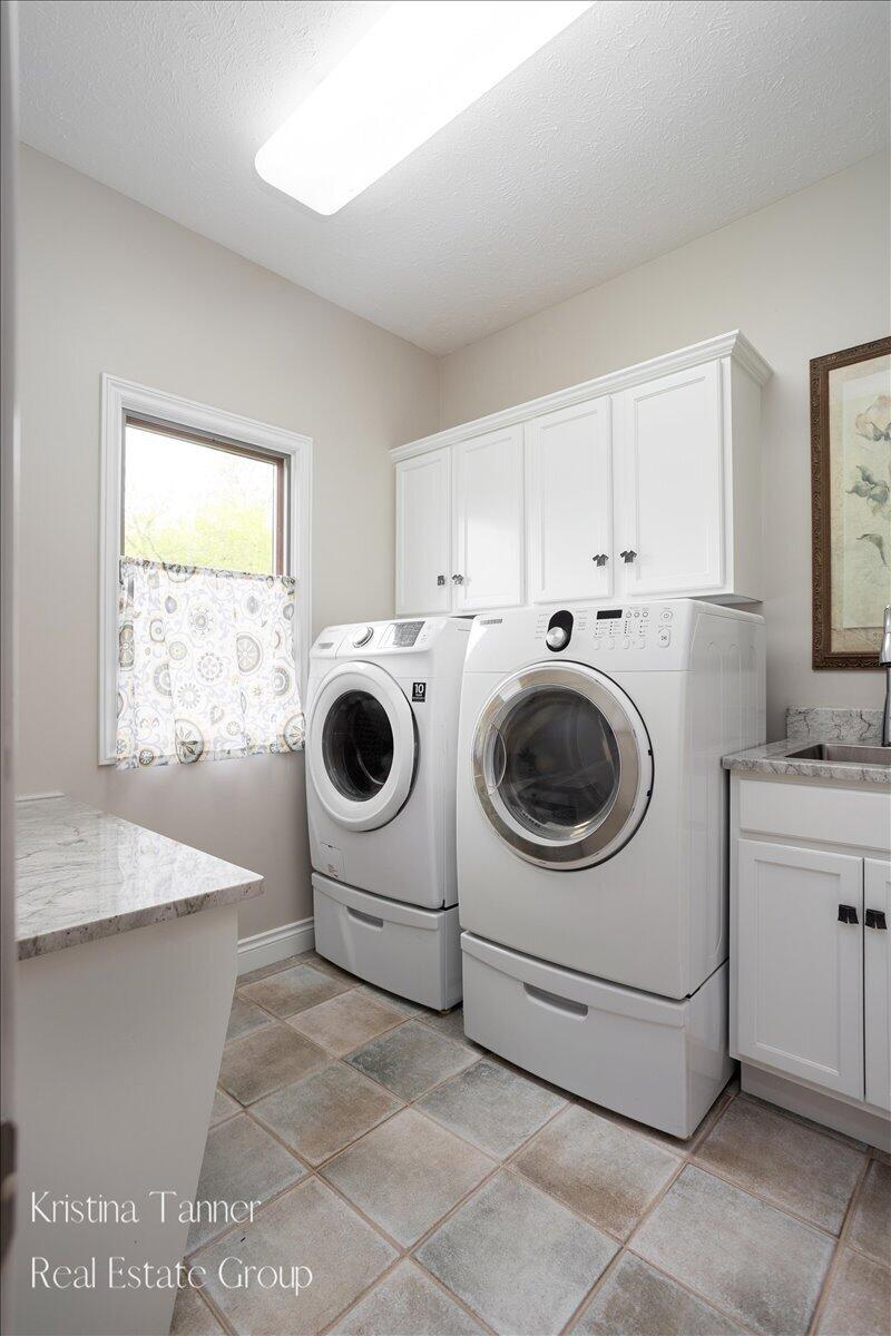 4797 Sunflower Ridge Drive NE