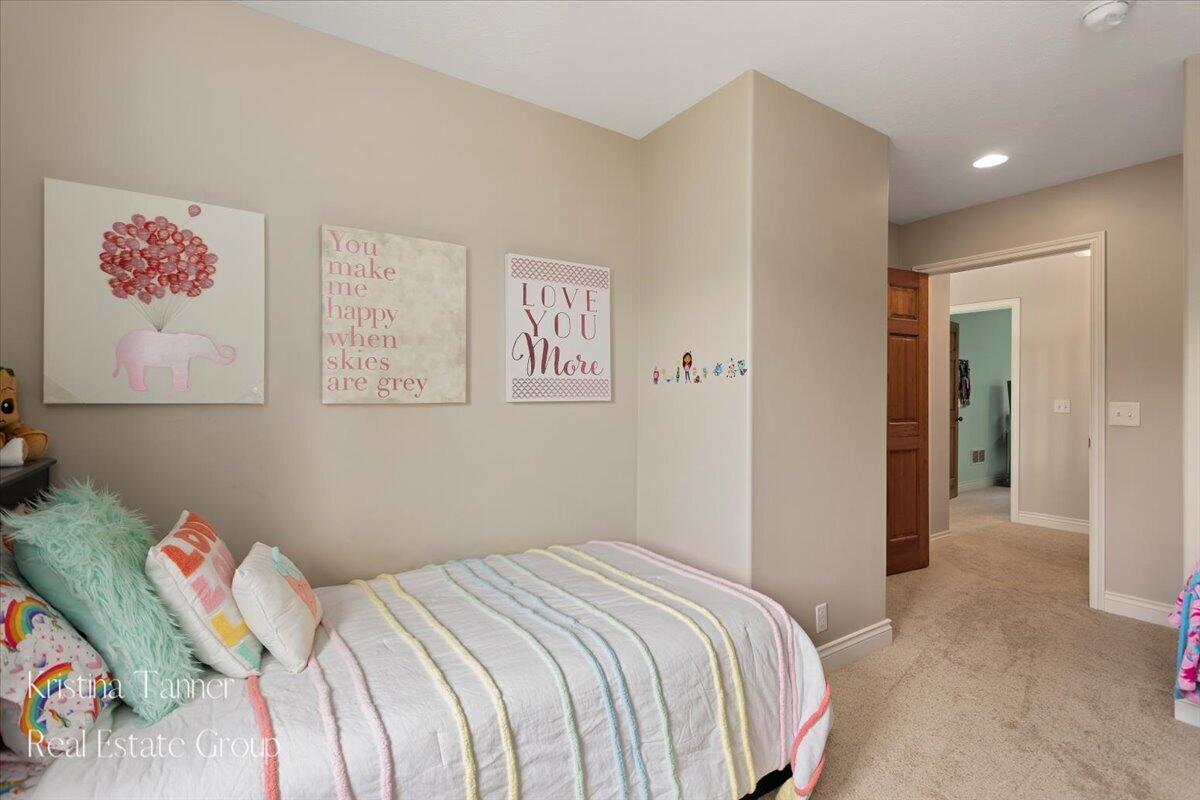 4797 Sunflower Ridge Drive NE