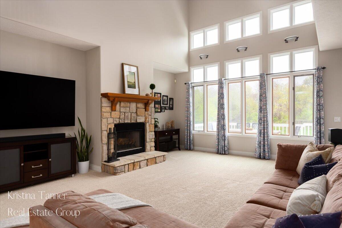 4797 Sunflower Ridge Drive NE