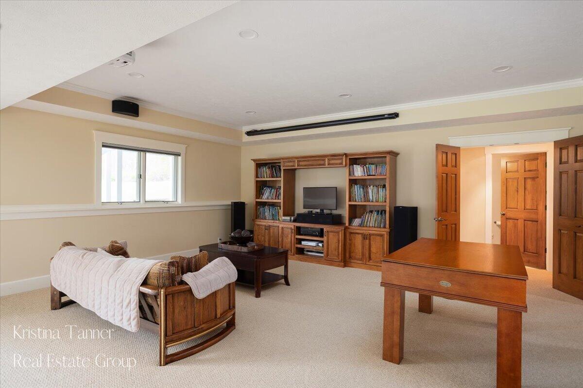 4797 Sunflower Ridge Drive NE