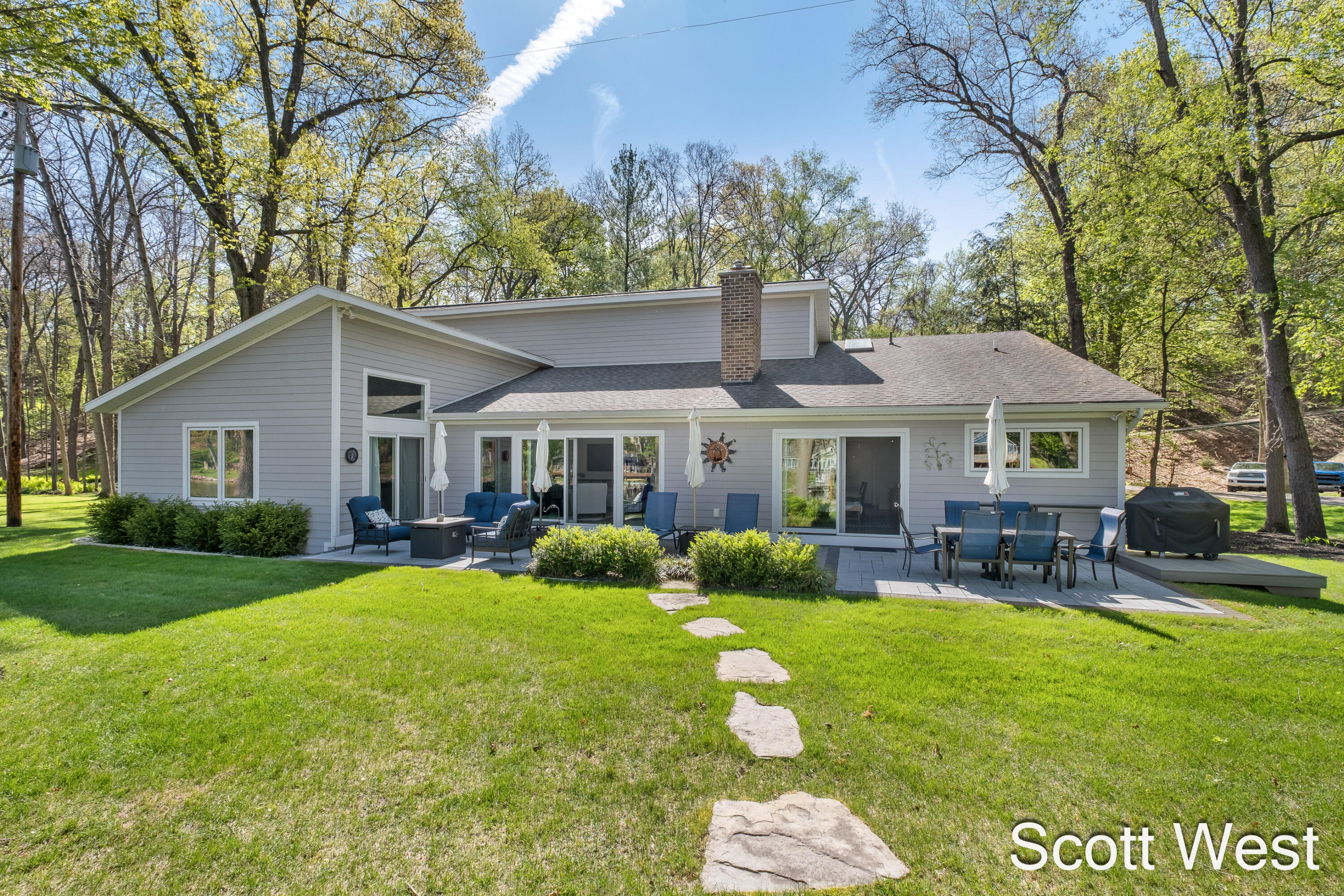 2909 Cascade Springs Drive SE