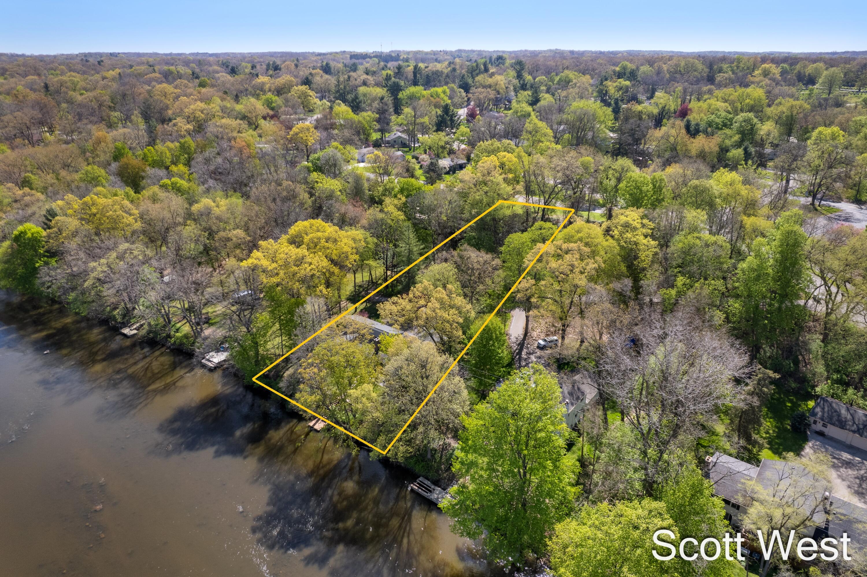 2909 Cascade Springs Drive SE