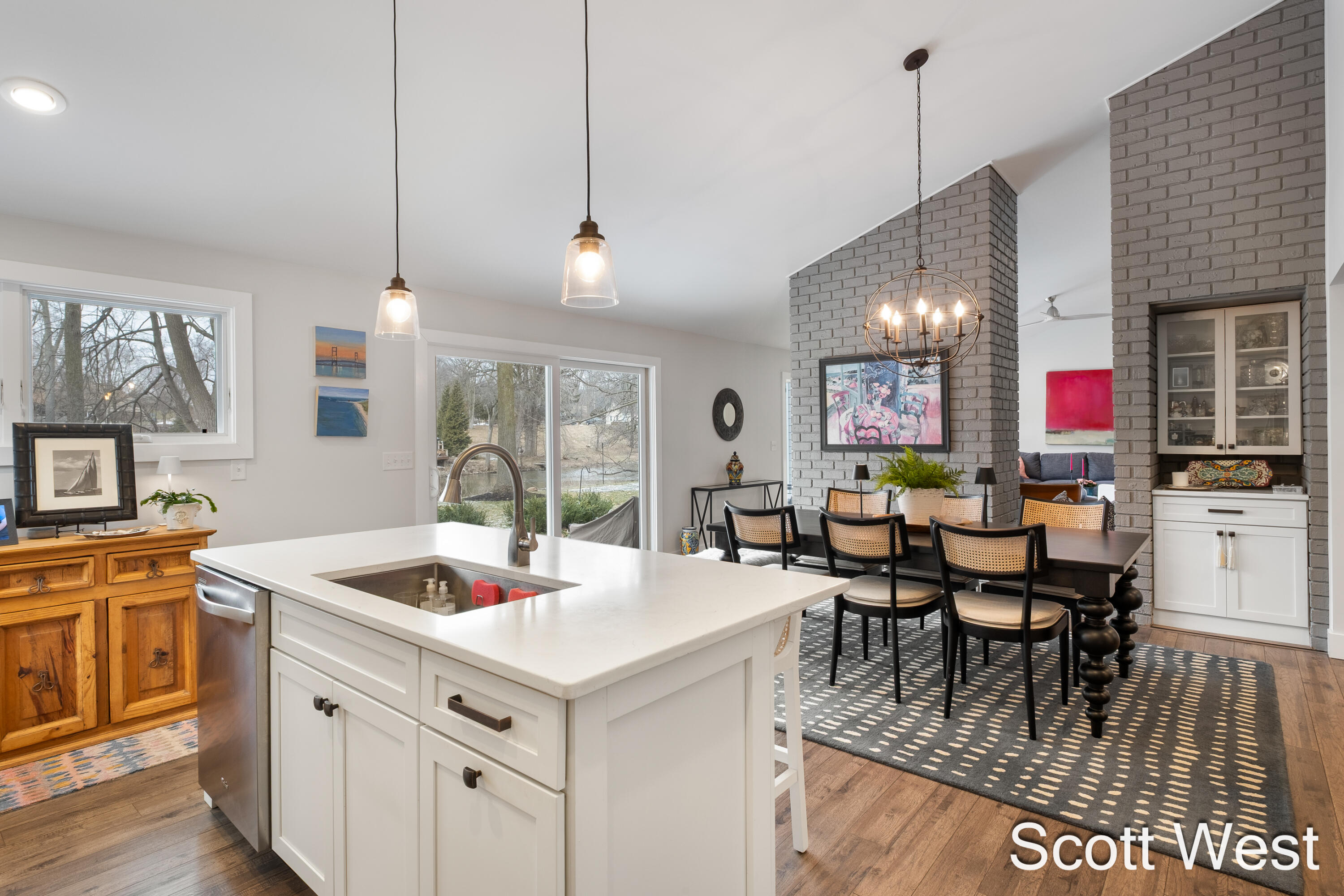 2909 Cascade Springs Drive SE