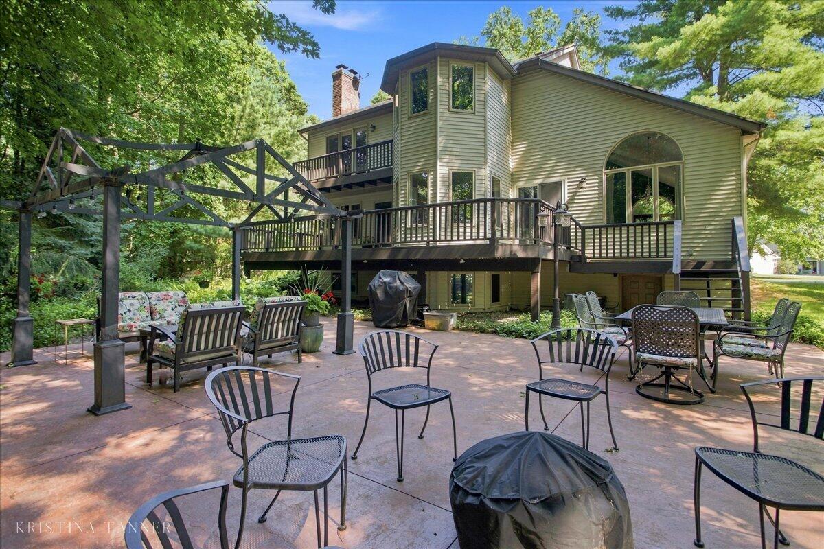 4569 Chandler Drive