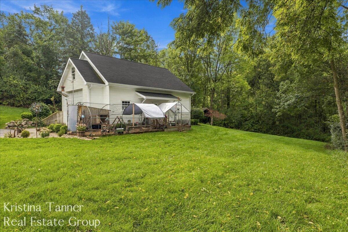 6930 Knapp Street NE