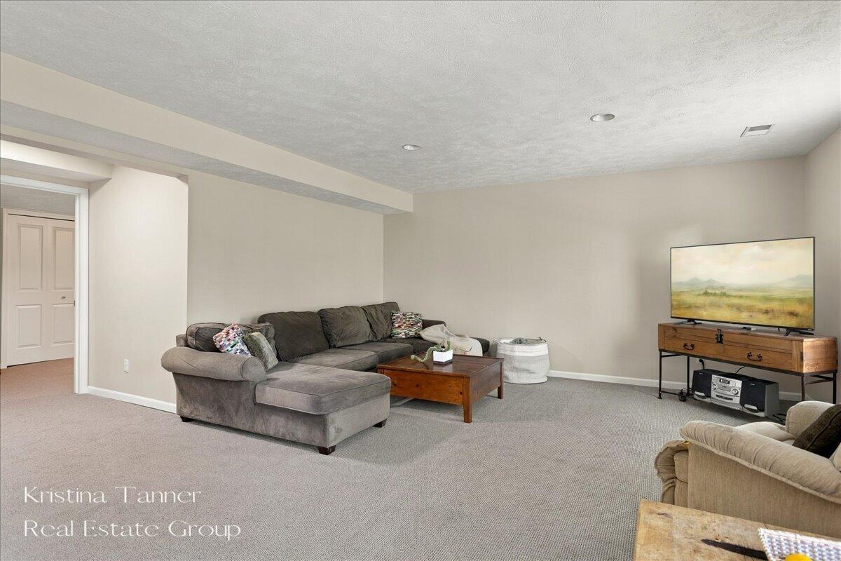1172 Dogwood Meadows Drive SE