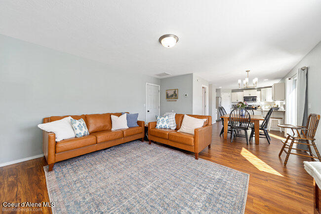1490 N Firestone