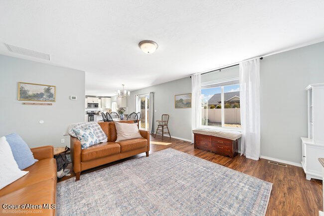 1490 N Firestone