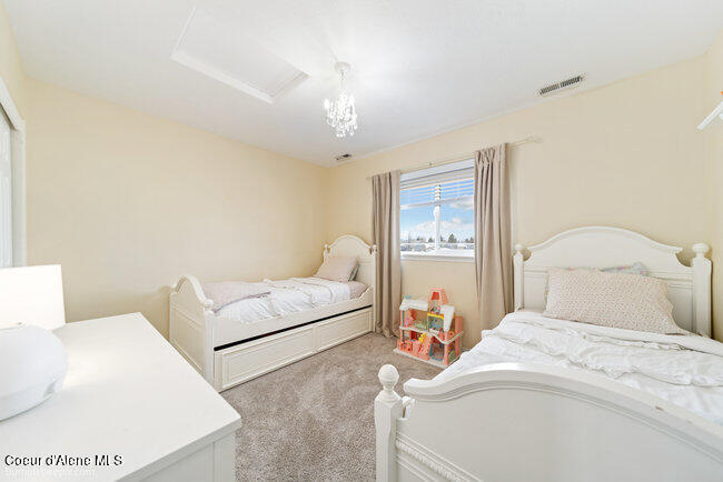 1490 N Firestone