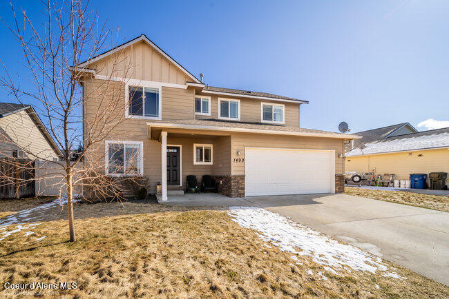 1490 N Firestone