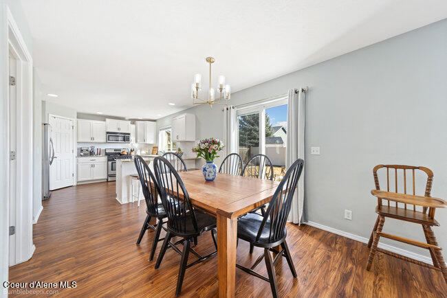 1490 N Firestone