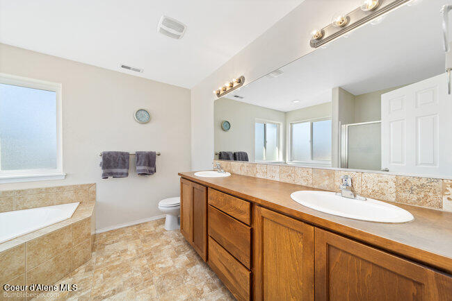 1490 N Firestone