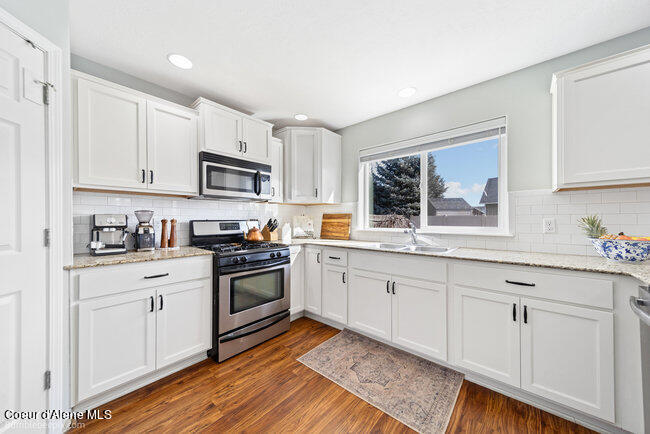 1490 N Firestone