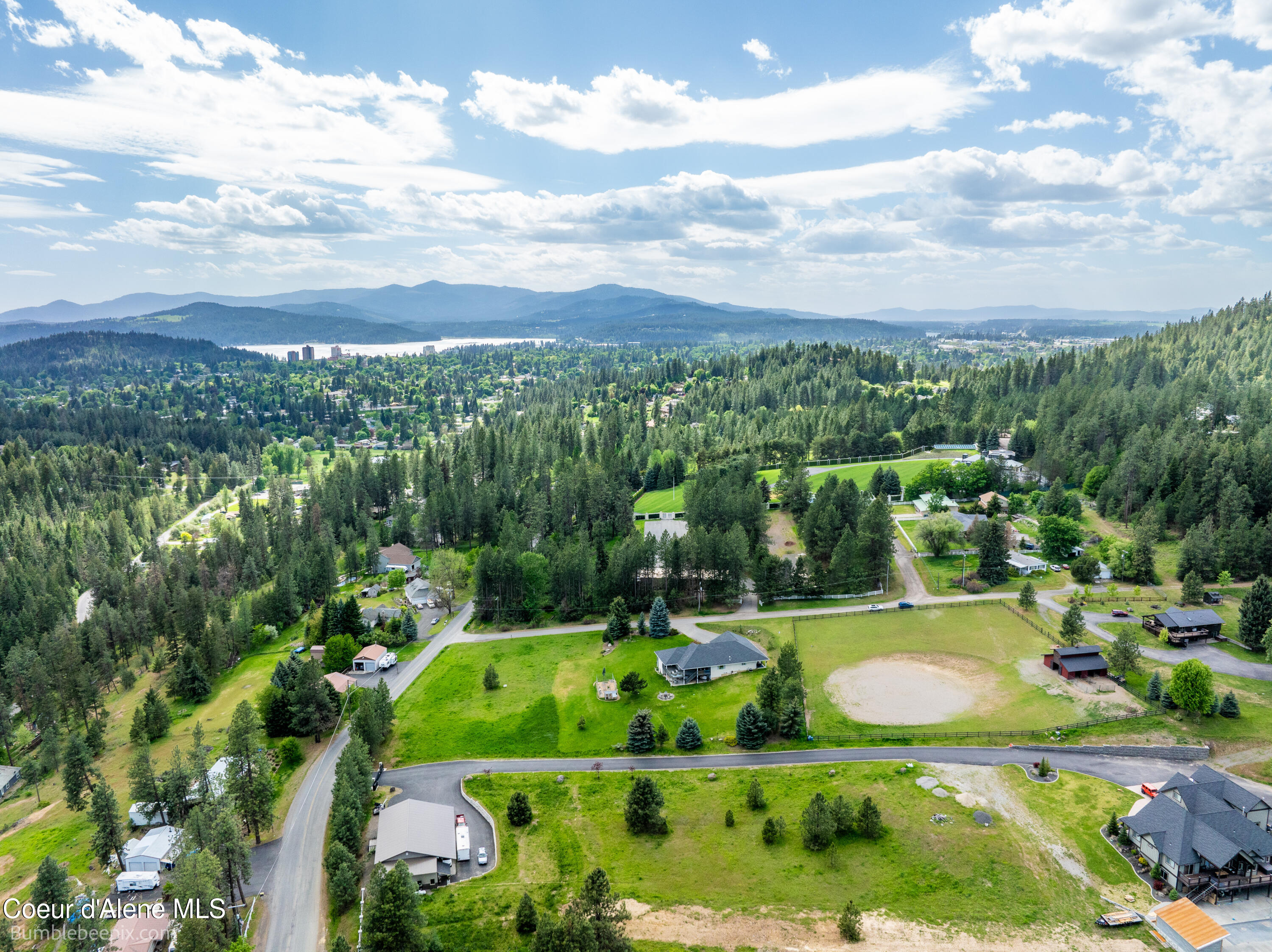 1674 N ELTON LN, Coeur d'Alene