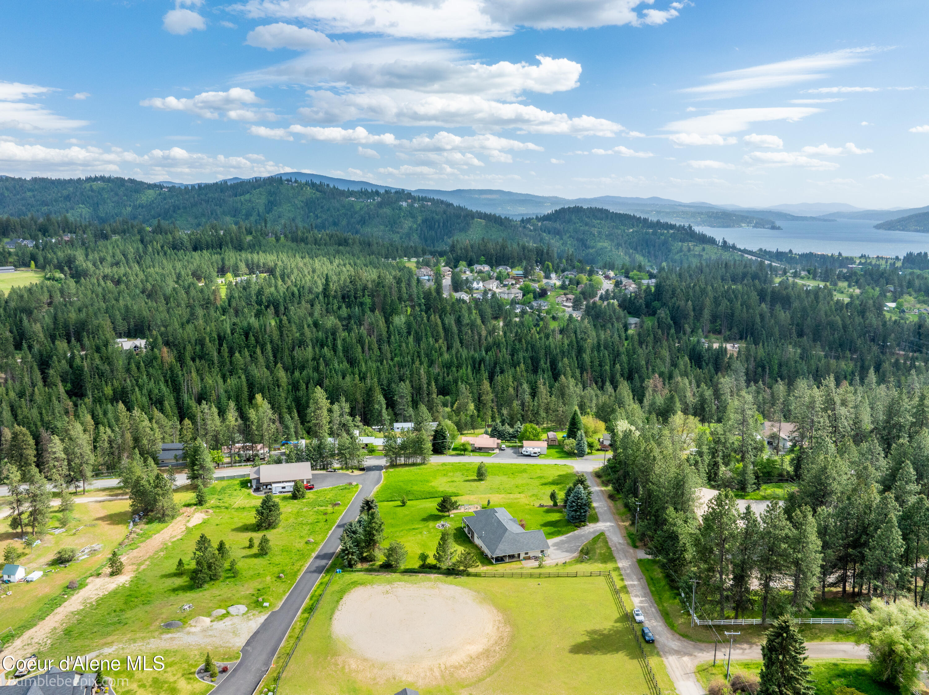 1674 N ELTON LN, Coeur d'Alene