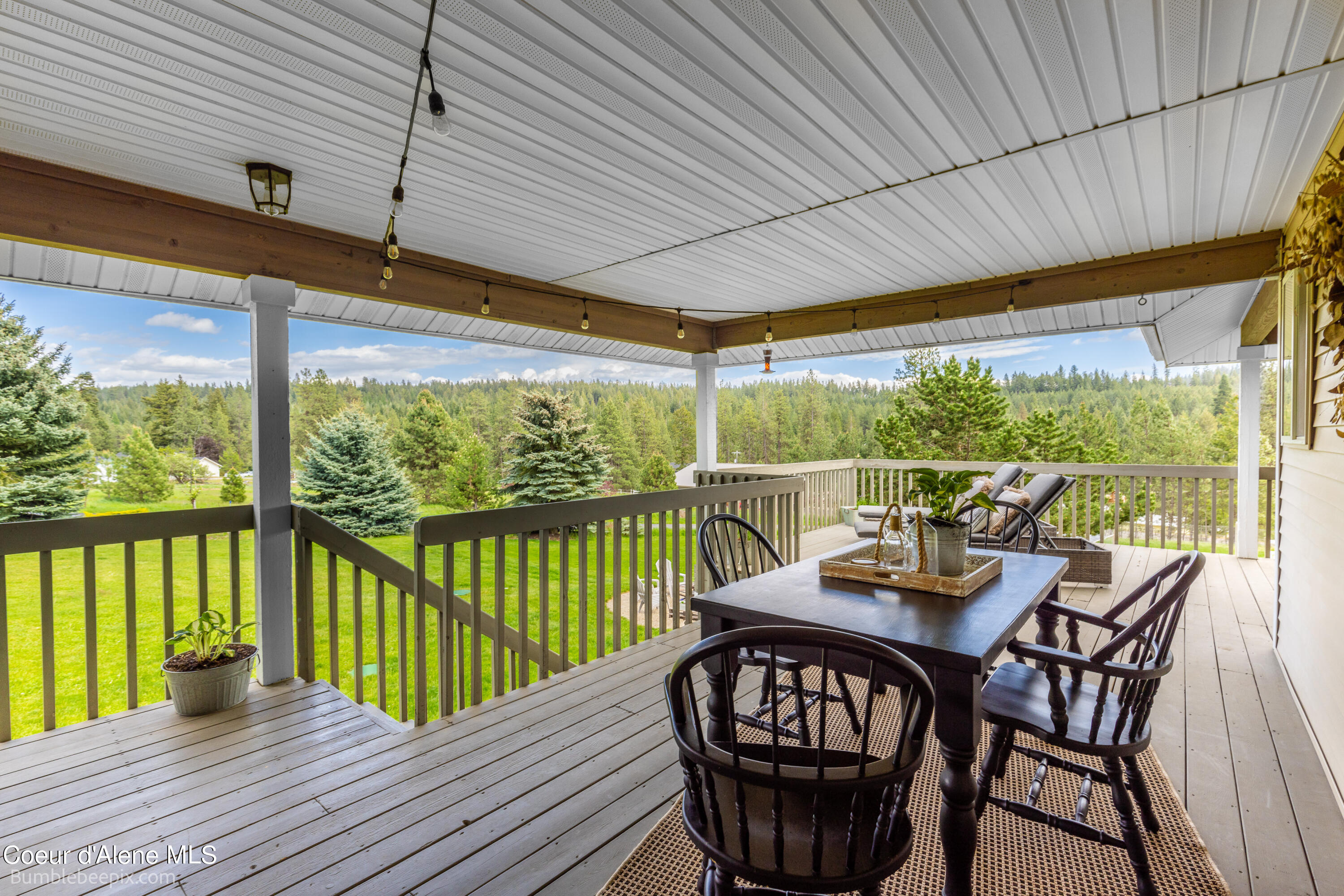 1674 N ELTON LN, Coeur d'Alene