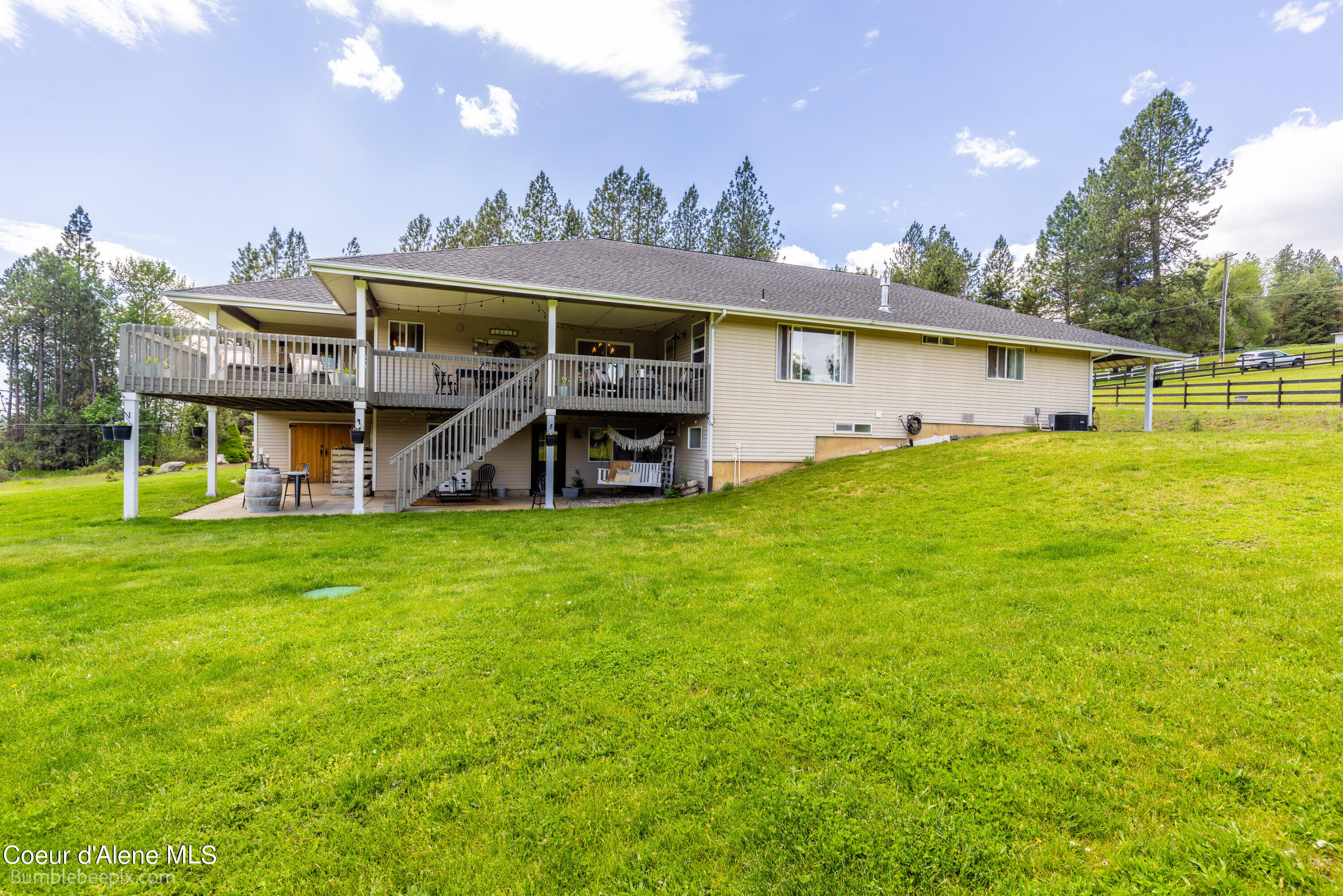 1674 N ELTON LN, Coeur d'Alene