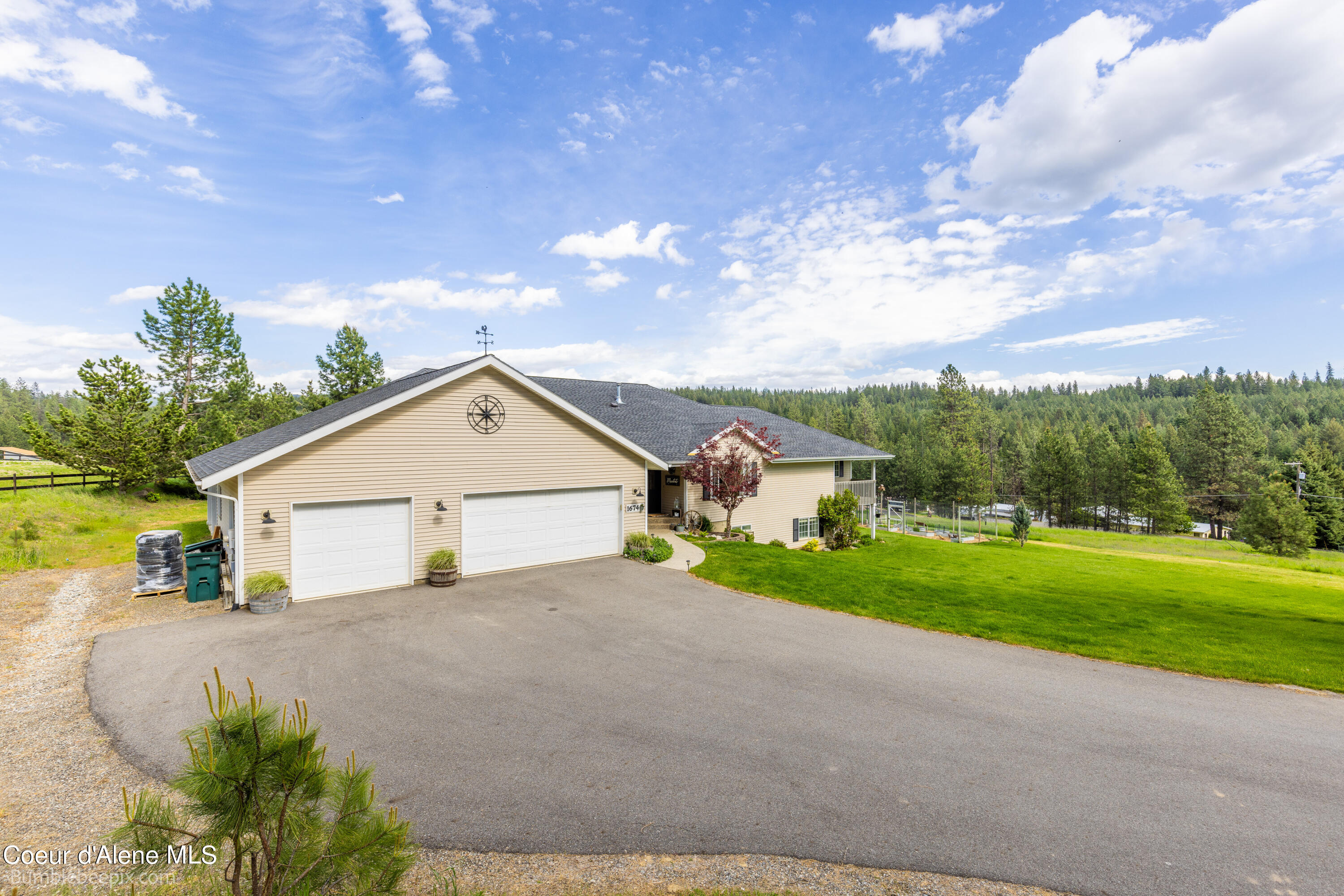1674 N ELTON LN, Coeur d'Alene