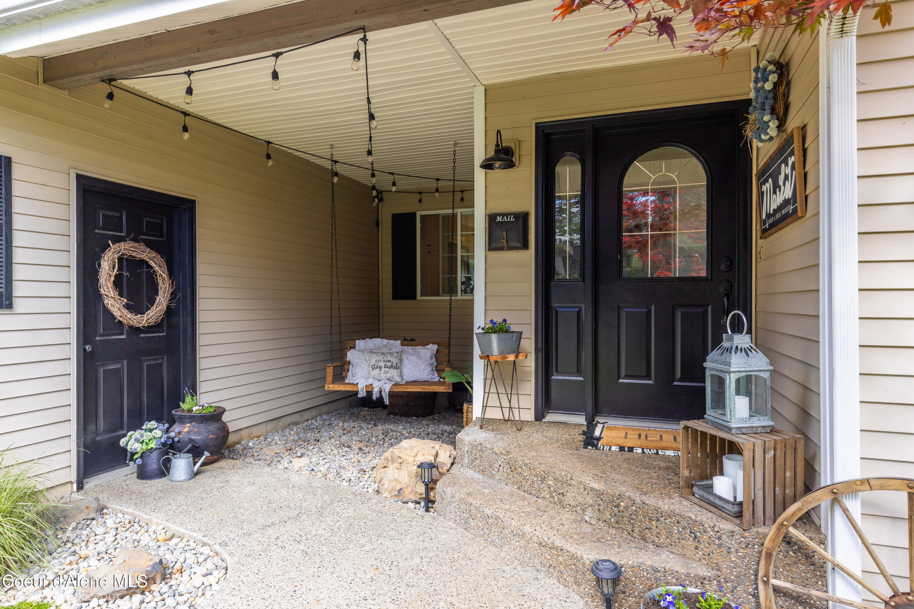 1674 N ELTON LN, Coeur d'Alene