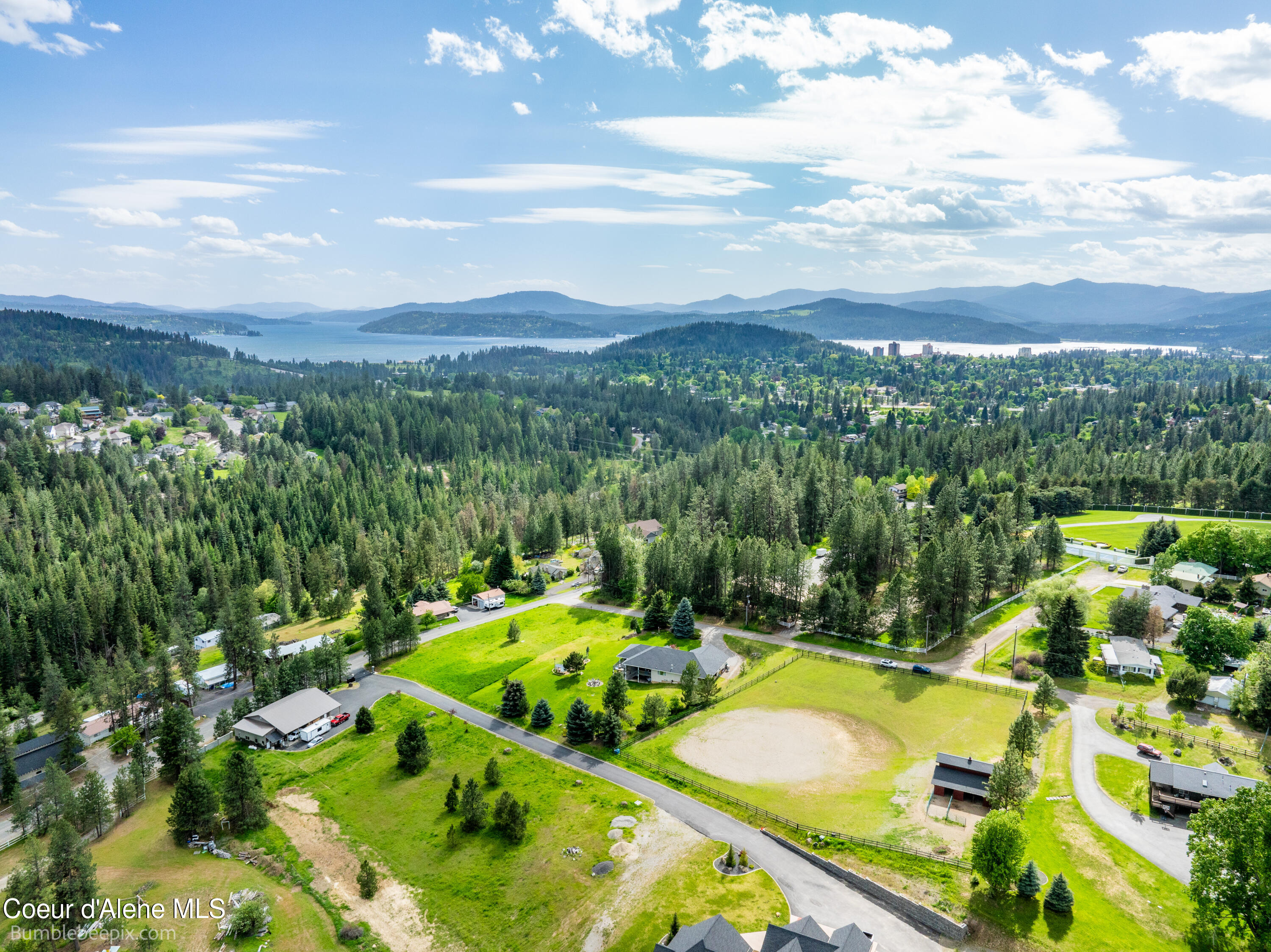 1674 N ELTON LN, Coeur d'Alene