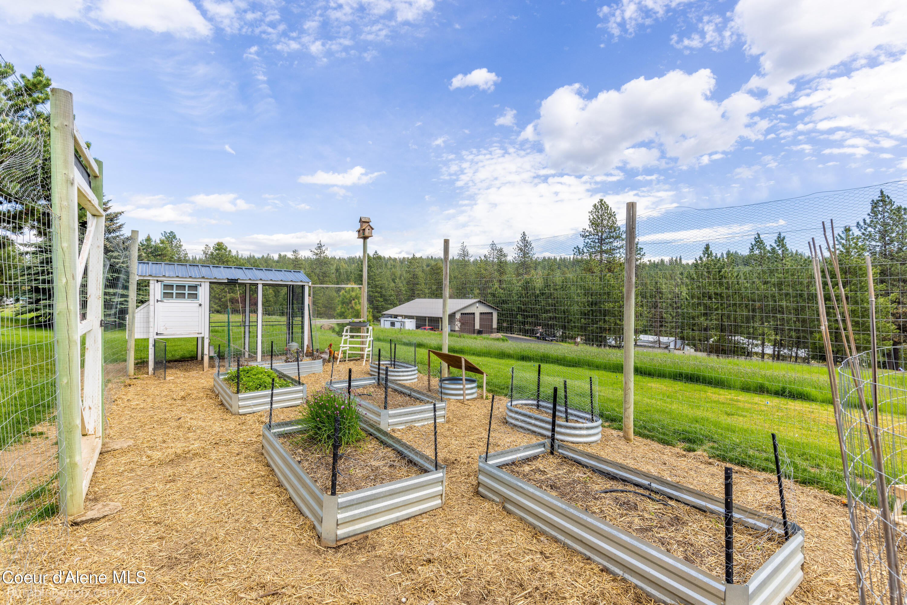 1674 N ELTON LN, Coeur d'Alene