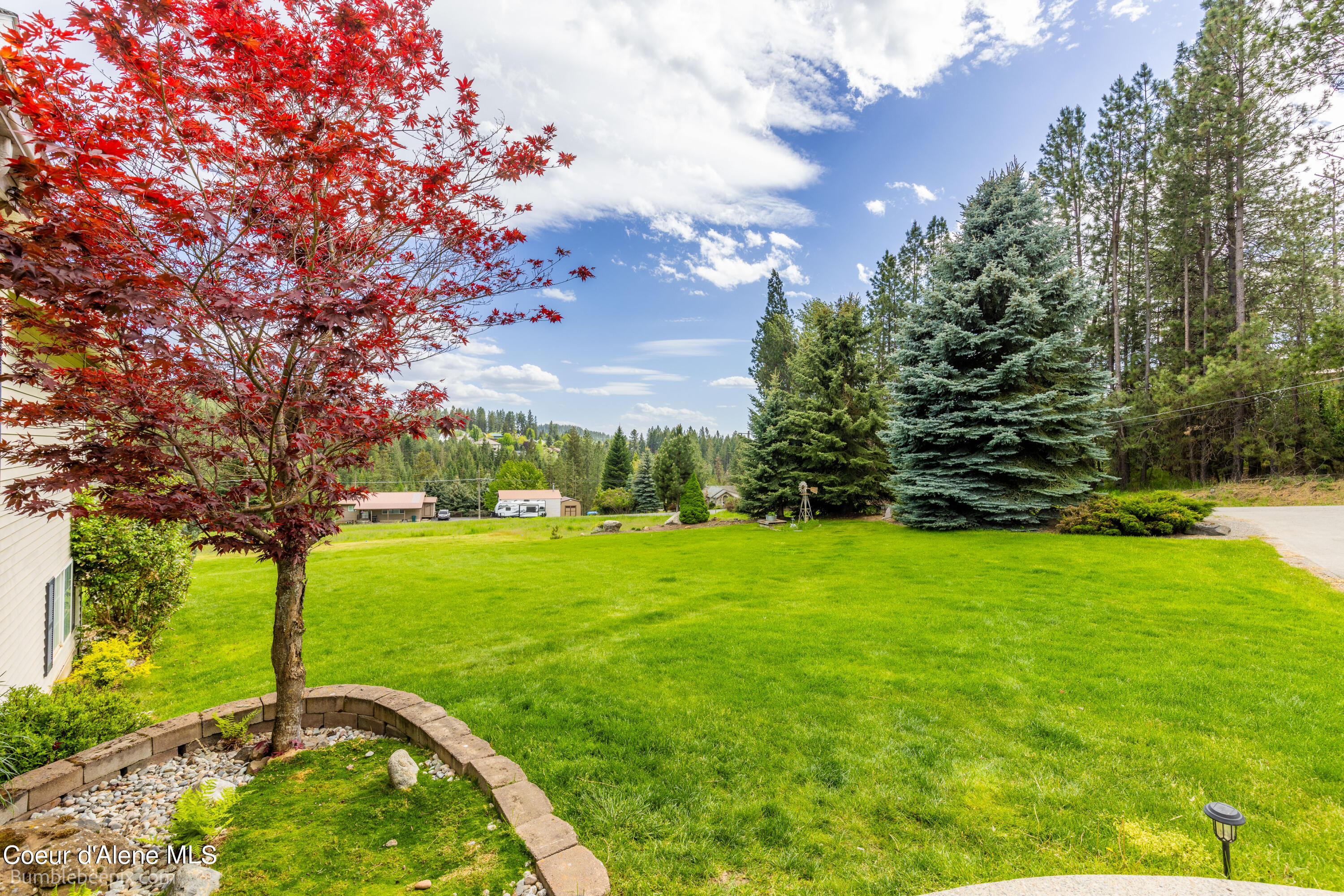 1674 N ELTON LN, Coeur d'Alene