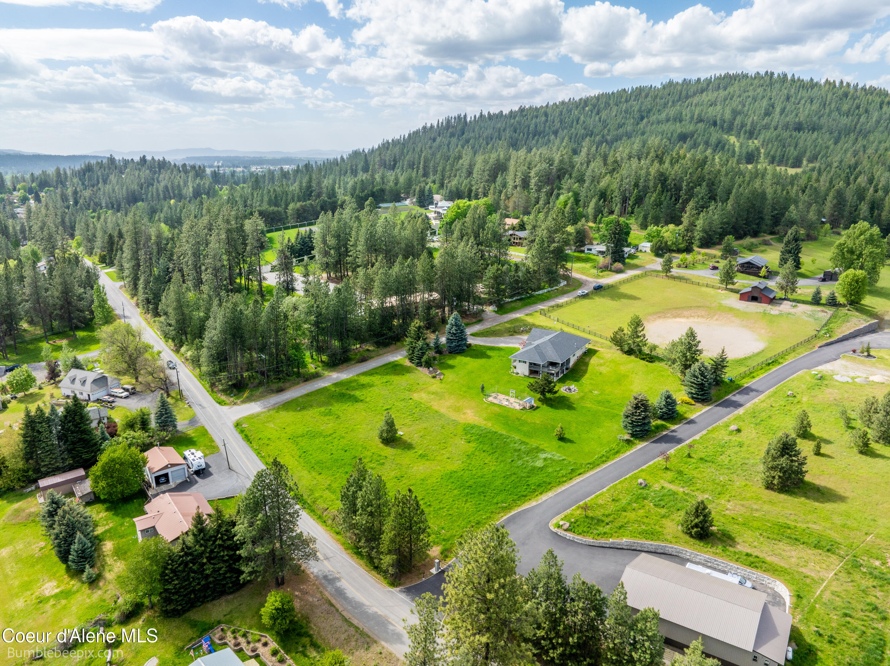 1674 N ELTON LN, Coeur d'Alene