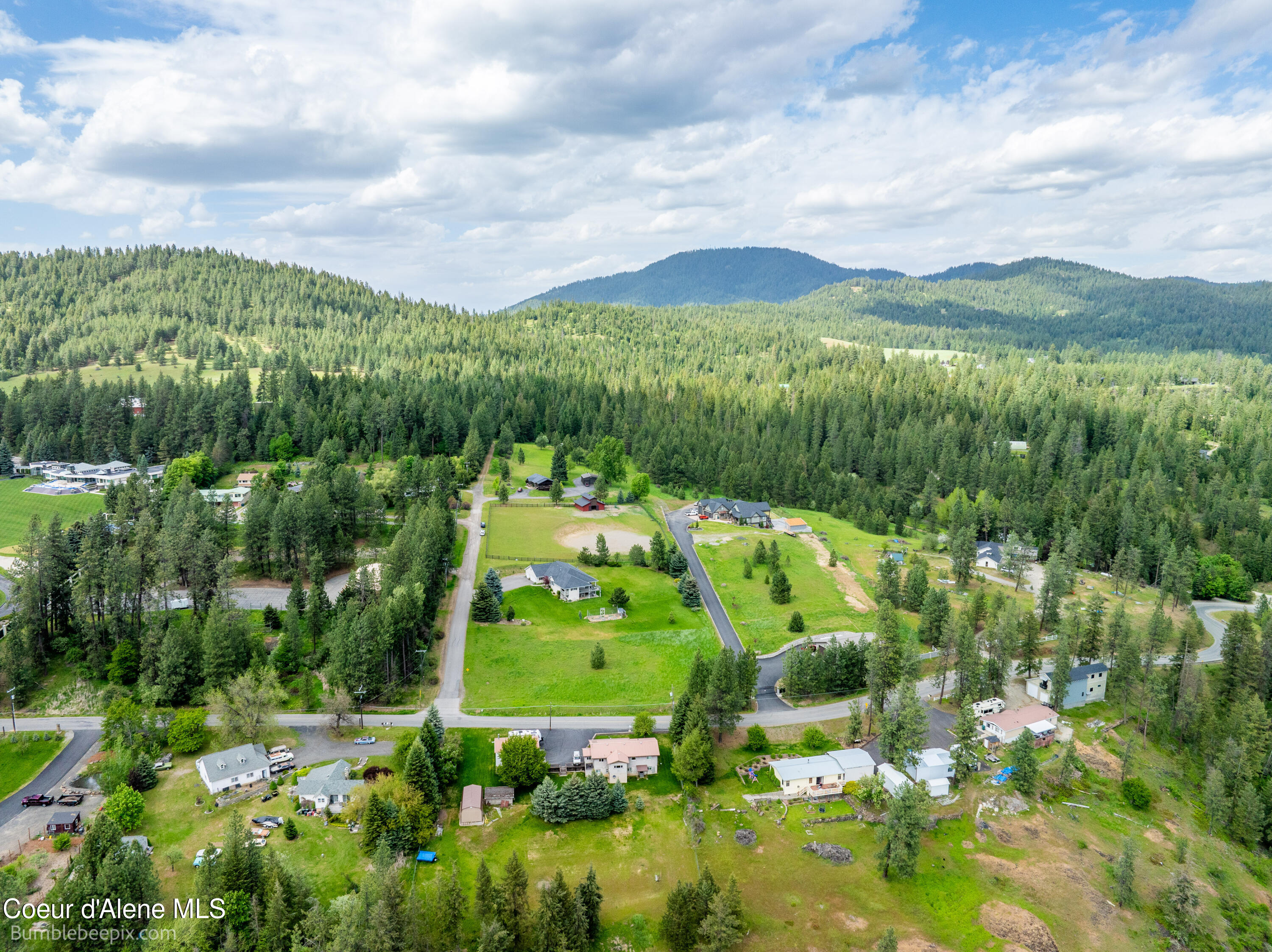 1674 N ELTON LN, Coeur d'Alene