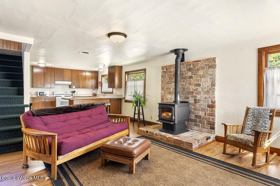 723 N BOYER AVE