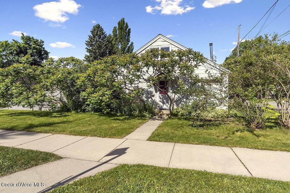 723 N BOYER AVE