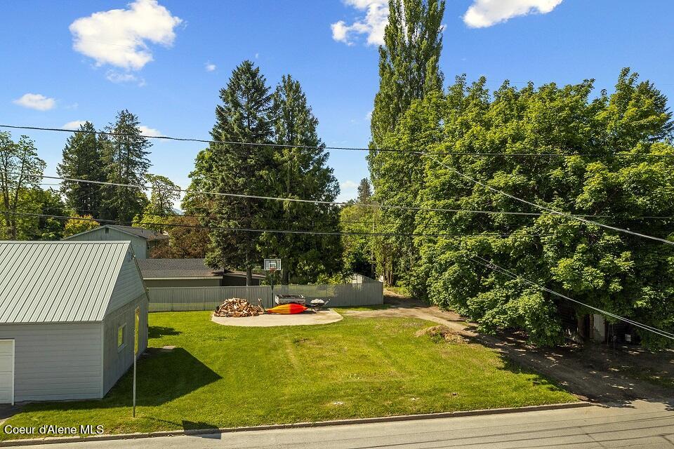 723 N BOYER AVE