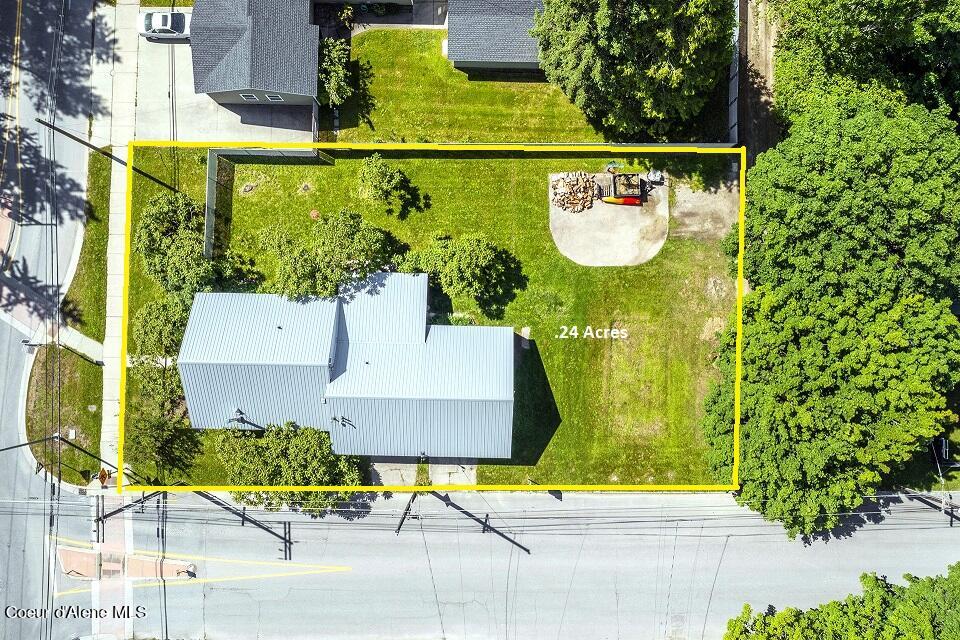 723 N BOYER AVE