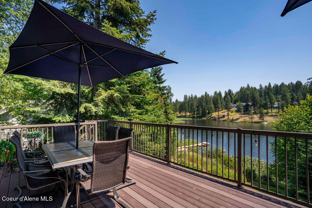 11882 N AVONDALE LOOP