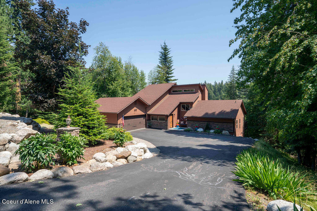 11882 N AVONDALE LOOP